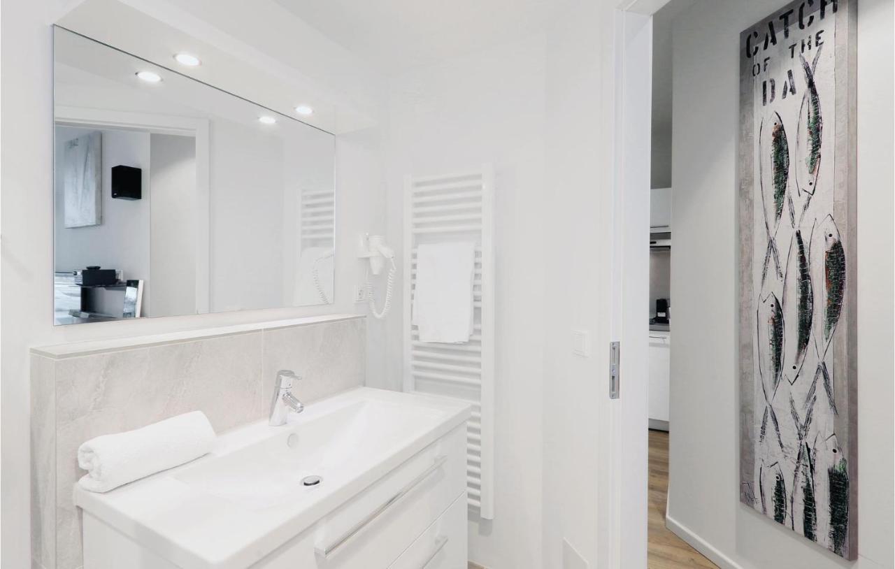 Awesome Apartment In Luebeck Travemuende Zewnętrze zdjęcie